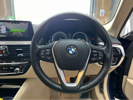 2017 BMW 5 Series - thumbnail 10