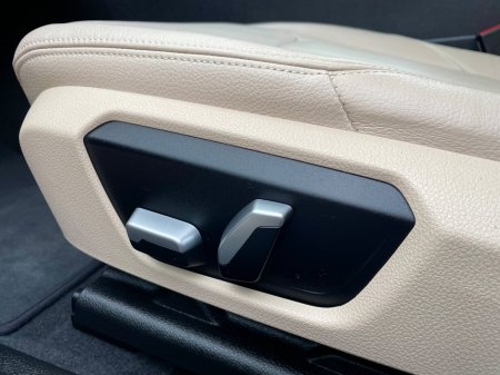 2018 BMW 1 Series - thumbnail 16