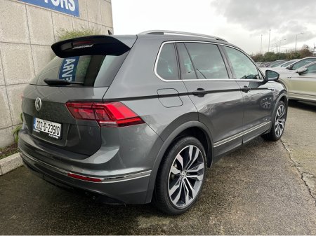 2020 Volkswagen Tiguan R-LINE AUTOMATIC TECH 2.0 DIESEL 150BHP //360 PARKING CAMERAS//HEATED SEATS//ADAPTIVE CRUISE CONTROL// €32,950