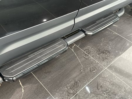 2021 Land Rover Defender - thumbnail 32