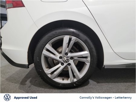 2021 Volkswagen Golf 1.5 TSI 130HP R-Line €25,750 thumbnail