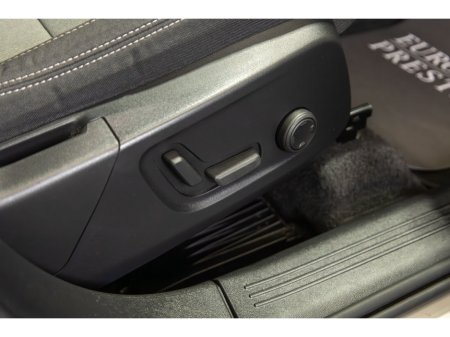 2022 Volvo XC40 - thumbnail 15