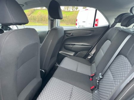 2025 Kia Picanto 1.0 PE2 MT thumbnail