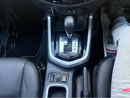 2021 Nissan Navara 2.3 DCI N-GUARD  AUTO 188BHP thumbnail