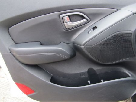 2015 Hyundai ix35 1.7 Executive 4DR €8,950 thumbnail