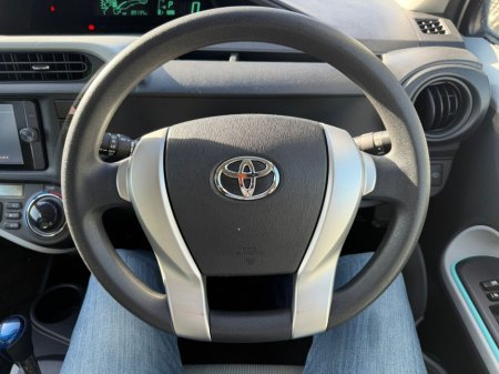 2012 Toyota Aqua  €7,950 thumbnail