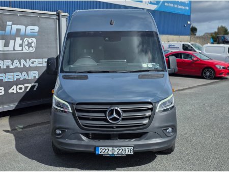 2022 Mercedes-Benz Sprinter - view 2