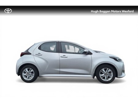 2021 Toyota Yaris - thumbnail 3