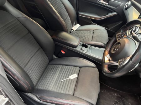 2017 Mercedes-Benz CLA Class - thumbnail 10