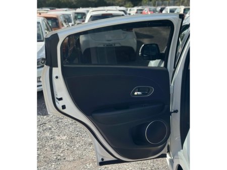 2017 Honda Vezel - thumbnail 10