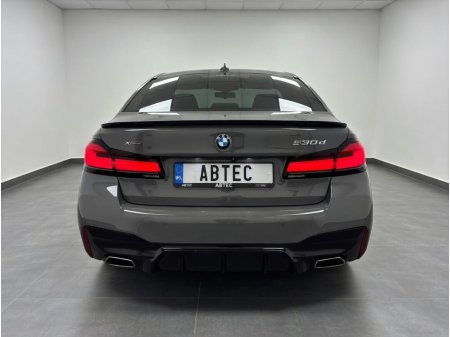 2021 BMW 5 Series - thumbnail 5