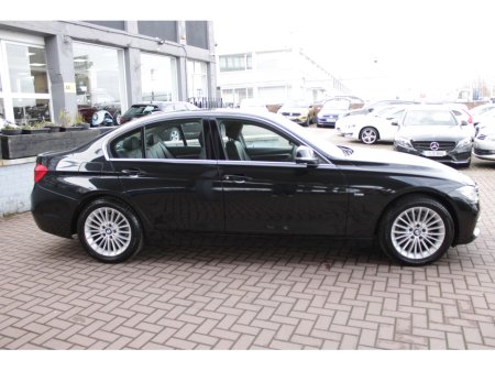 2018 BMW 3 Series - thumbnail 3