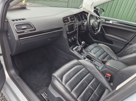 2017 Volkswagen Golf 1.6 TDI 5DR 115HP Highline DSG €13,950 thumbnail