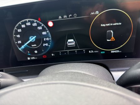 2023 Kia Sportage - thumbnail 10