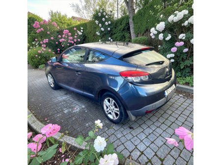 2010 Renault Megane - thumbnail 10