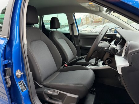 2023 SEAT Arona PARKING SENSORS..APPLE CARPLAY & ANDROID AUTO €17,950 thumbnail