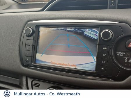 2017 Toyota Yaris - thumbnail 14