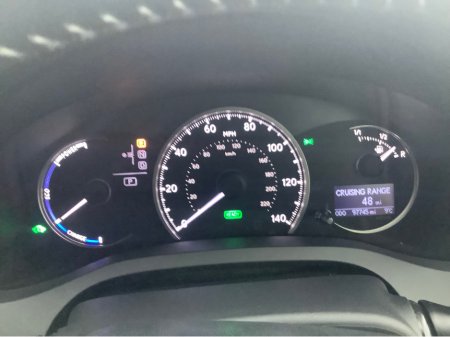 2017 Lexus CT 200 h - view 2