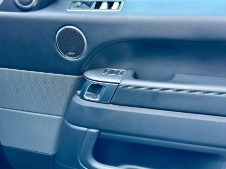 2019 Land Rover Range Rover Sport - thumbnail 12