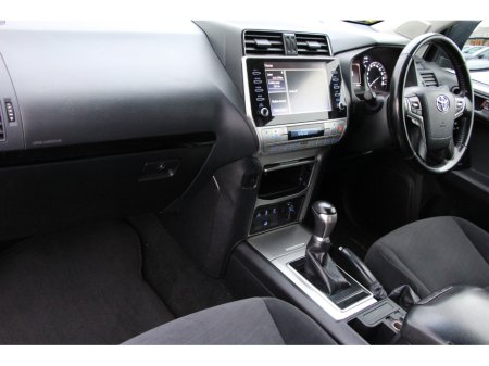 2023 Toyota Landcruiser LWB Auto * 2 Seat * 1 owner from new * Vat included €57,950 thumbnail