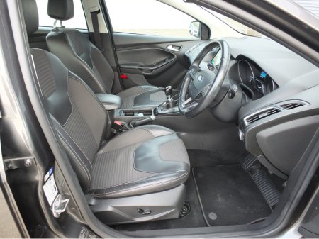 2017 Ford Focus 1.0 T TITANIUM X 125PS 5DR €10,950 thumbnail