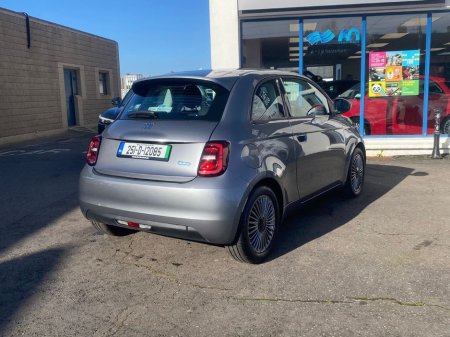 2025 Fiat 500e - thumbnail 5