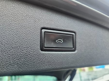 2020 Volkswagen Tiguan HIGHLINE 2.0 TDI MANUAL 6SPEED FWD 150HP 5DR €27,950 thumbnail