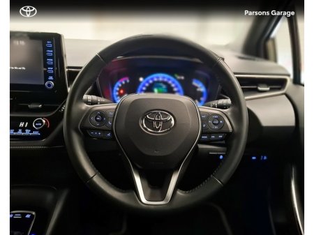 2023 Toyota Corolla COROLLA HYBRID LUNA H/B €27,995 thumbnail