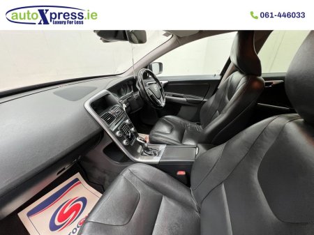 2015 Volvo XC60 2.0 Automatic €10,995
