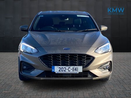 2020 Ford Focus - thumbnail 2