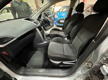 2008 Peugeot 207 1.4 75 bhp SX €2,888 thumbnail