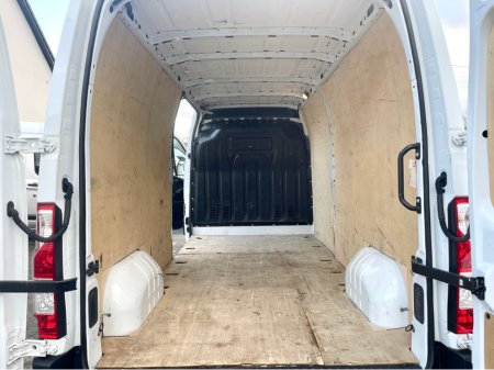 2023 Renault Master LM35 BUSINESS+ 2.3 BLUE DCI 135PS LWB €19,000 thumbnail