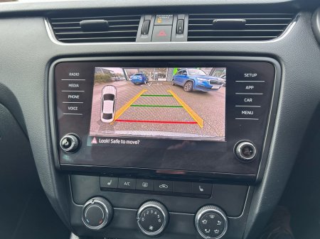 2020 Skoda Octavia - thumbnail 20