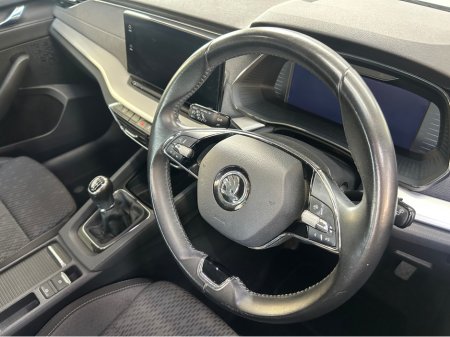 2022 Skoda Octavia STYLE 2.0 TDI 115HP 5DR €24,995