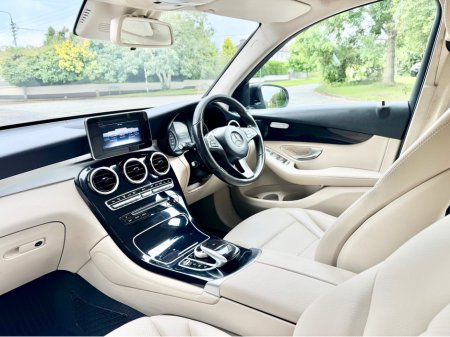 2018 Mercedes-Benz GLC Class - thumbnail 17