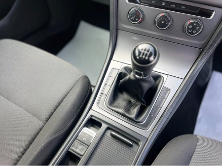 2015 Volkswagen Golf - thumbnail 15