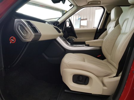 2017 Land Rover Range Rover Sport Range Rover SPO Sport 2.0 SD4 HSE MY17 5 €29,950 thumbnail