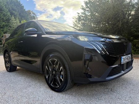 2024 Peugeot 3008 ALLURE 1.2 MHEV 136