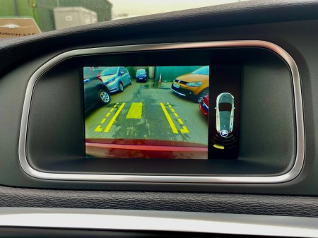 2016 Volvo V40 - thumbnail 40