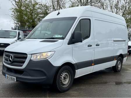 2019 Mercedes-Benz Sprinter - thumbnail 2