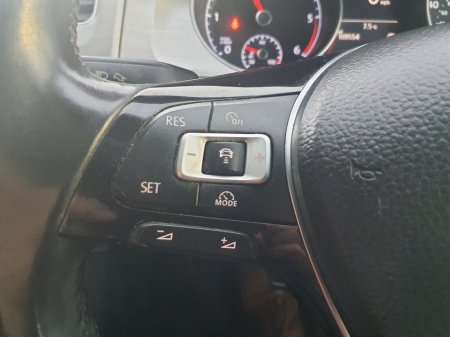 2017 Volkswagen Golf 1.6 TDI Match Edition BMT 110PS 5DR €12,950 thumbnail