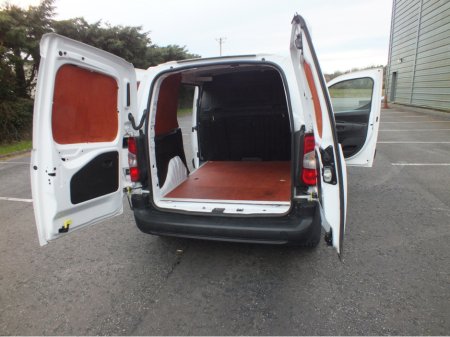 2019 Vauxhall Combo - thumbnail 11