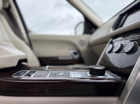 2016 Land Rover Range Rover - thumbnail 17