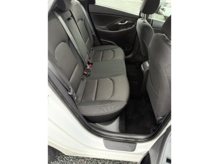 2019 Hyundai i30 - thumbnail 8