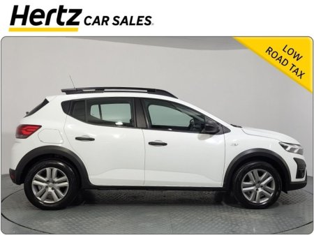 2023 Dacia Sandero Stepway Essential 1.0 Petrol Manual €14,995 thumbnail