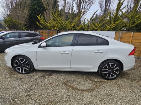 2017 Volvo S60 - thumbnail 9