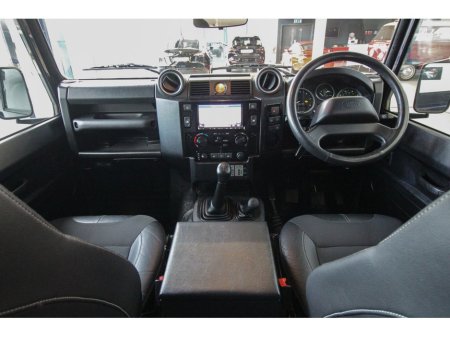 2014 Land Rover Defender 2.2 TD XS COMMERCIAL 2 SEAT €39,750 thumbnail