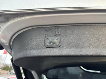 2016 Ford Kuga C520 TITANIUM 2.0 TD 120 S6 M6 F 5DR FWD €11,950 thumbnail