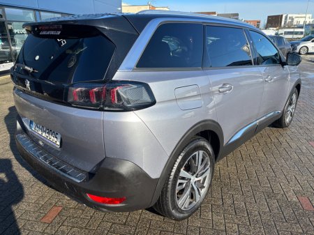 2025 Peugeot 5008 1.5 BlueHDi 130bhp Allure Auto €44,950 thumbnail