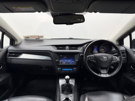 2016 Toyota Avensis - thumbnail 10